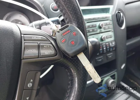 2010 Honda Pilot Touring из США, поврежденный, VIN 5FNYF4H91AB033801